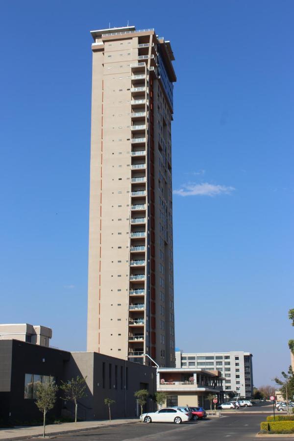Green Avenue Apartments غابورون المظهر الخارجي الصورة