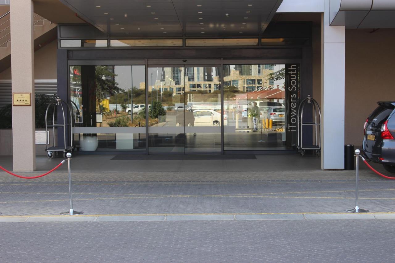 Green Avenue Apartments غابورون المظهر الخارجي الصورة